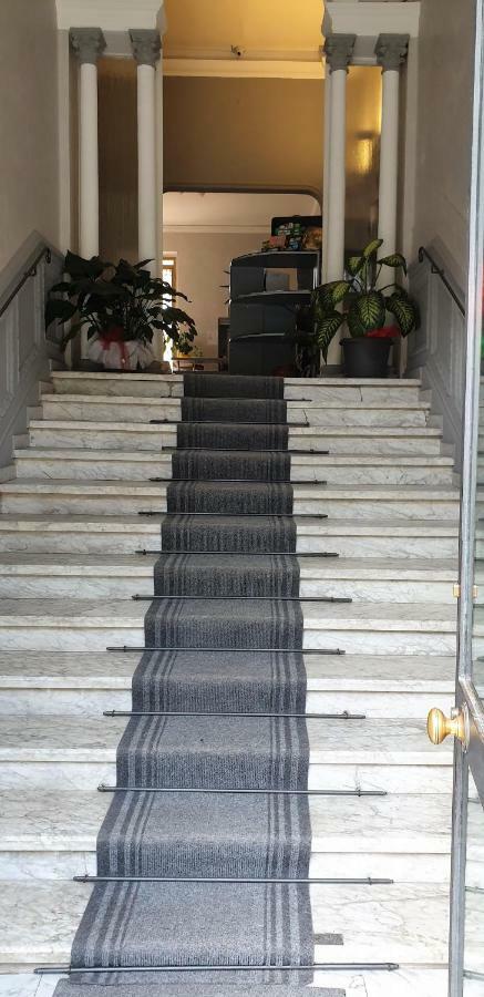 Hotel Bianchi Viareggio Buitenkant foto